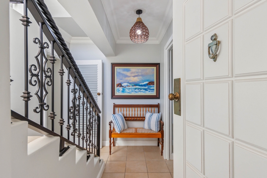 4 Bedroom Property for Sale in Gordons Bay Village Western Cape